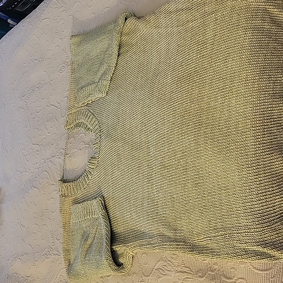 DINA Short Sleeve Sweater One Size - Picture 7 of 16